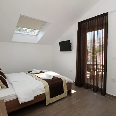 Apartment Tolles In Mit Terrasse By Interhome Baška