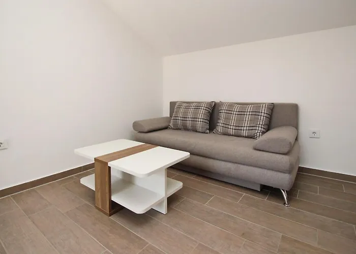 Daire Tolles In Mit Terrasse By Interhome *