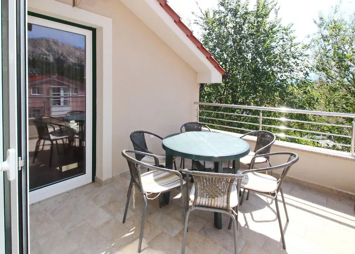 Tolles In Mit Terrasse By Interhome * Baška